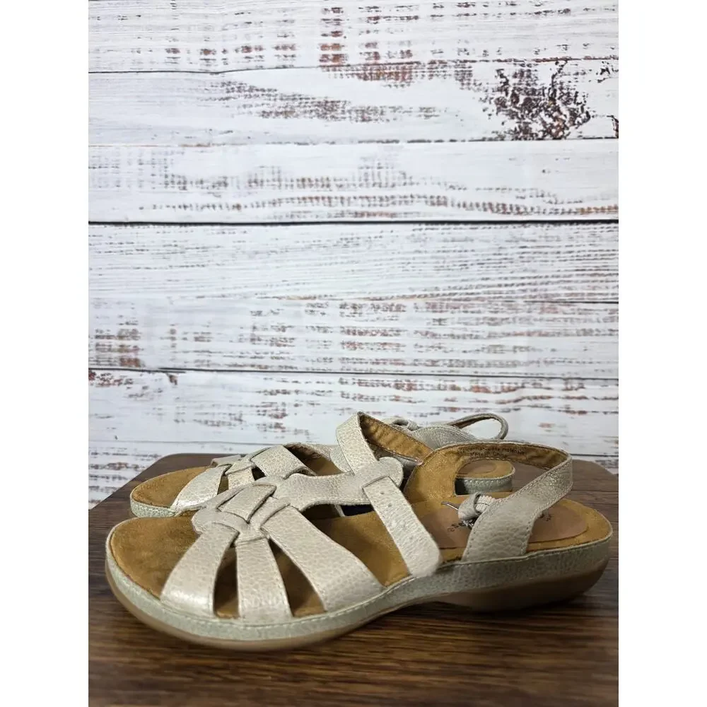 BareTraps women's sandals in tan size 6.5